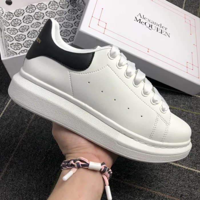 Alexander McQueen Oversized Ivory Black