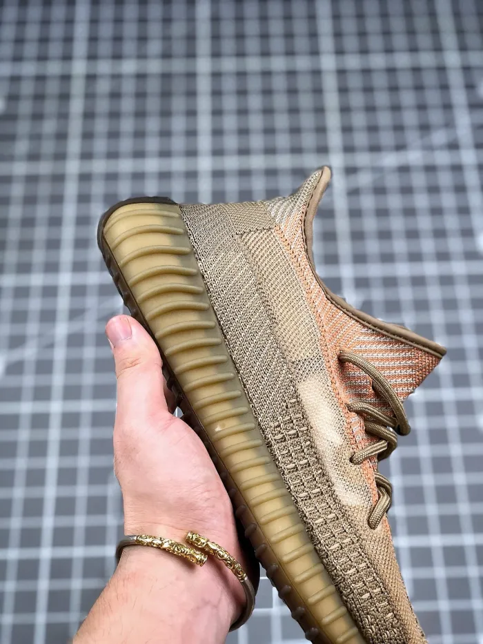 Adidas Yeezy Boost 350 V2 Sand Taupe