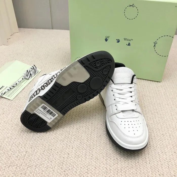 OFF-WHITE Out Of Office OOO Low Tops Off-White White Black